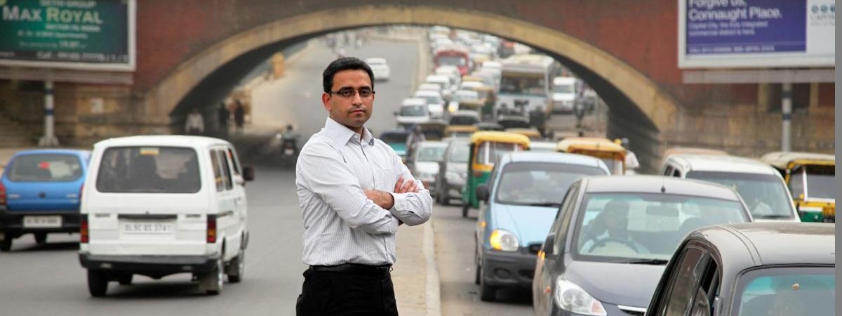 Piyush Tewari established the SaveLife Foundation to reduce India's traffic fatalities, now about 150,000 a year.